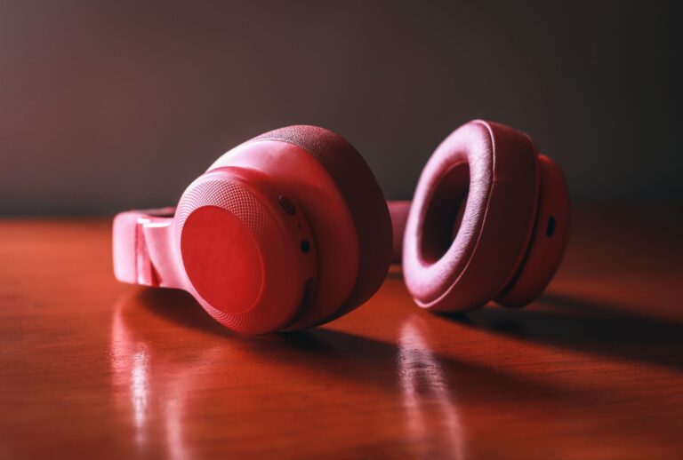 Studio vs Audiophile Headphones: What's the Difference