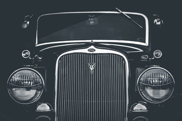 victor hughes FHWQ6csvTag unsplash